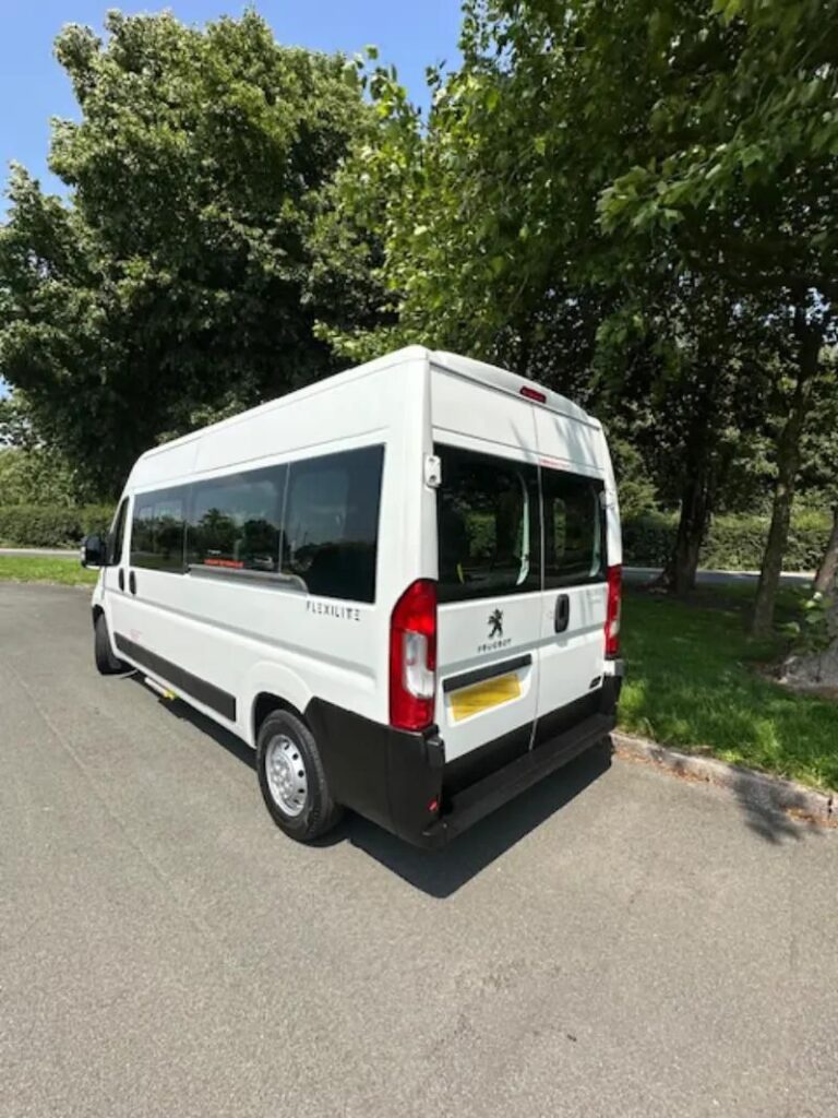 Accessible WAV taxi in for disabled passengers